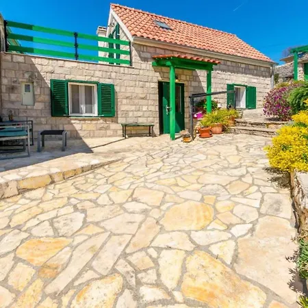 Kuzmino Casa vacanze