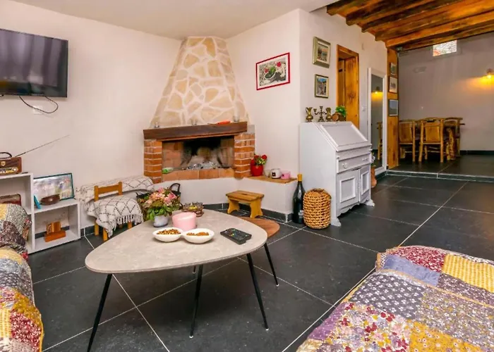 Holiday home Kuzmino *