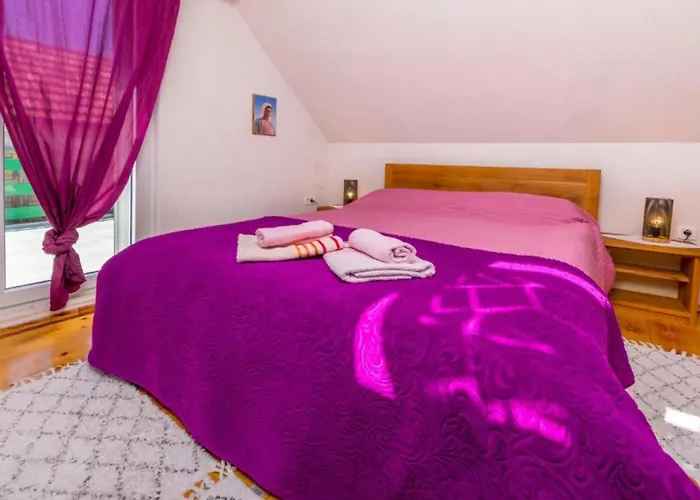 Kuzmino Holiday home *